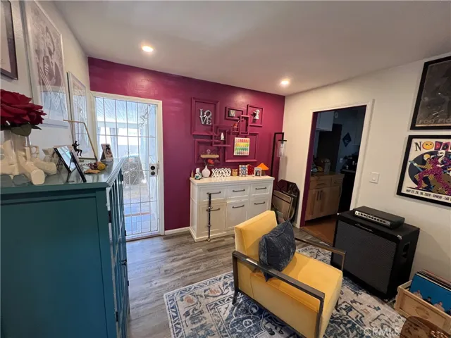 21011 Wardham, Lakewood, California 90715