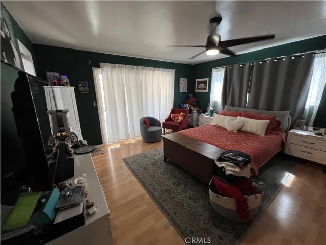 21011 Wardham, Lakewood, California 90715