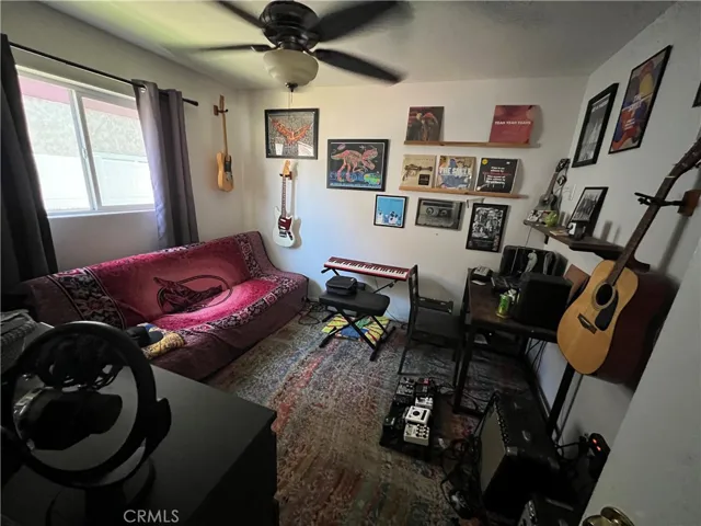 21011 Wardham, Lakewood, California 90715
