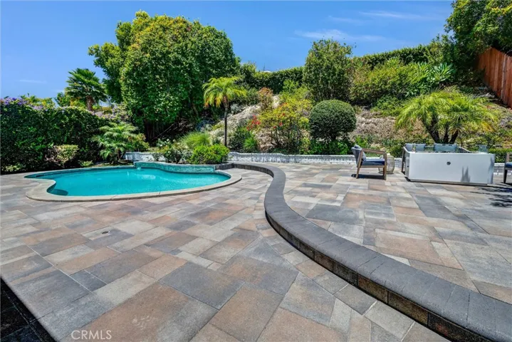 private spacious yard
