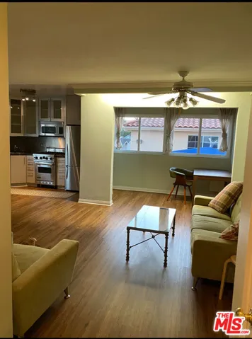 446 San Vicente Boulevard 107, Santa Monica, California 90402