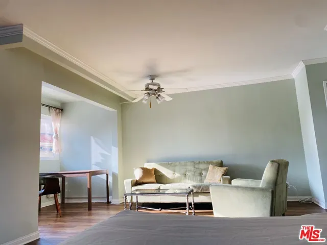 446 San Vicente Boulevard 107, Santa Monica, California 90402
