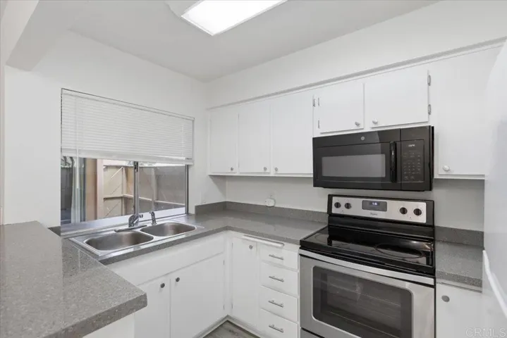 7980 Mission Center Ct F, San Diego, California 92108