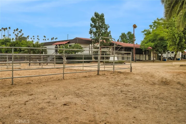 1920 Gratton Street, Riverside, California 92504