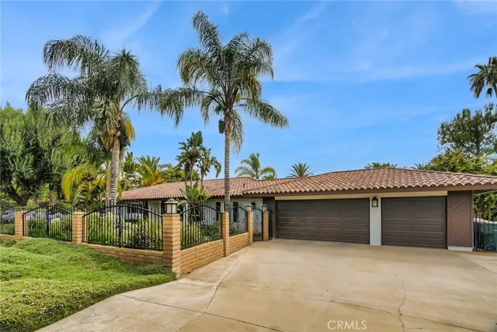 1920 Gratton Street, Riverside, California 92504