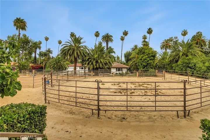 1920 Gratton Street, Riverside, California 92504