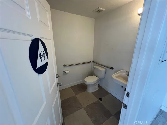 1640 N El Camino Real, San Clemente, California 92672