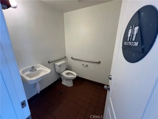 1640 N El Camino Real, San Clemente, California 92672