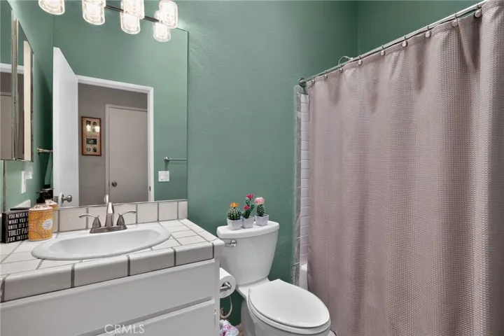 52416 Avenida Villa, La Quinta, California 92253