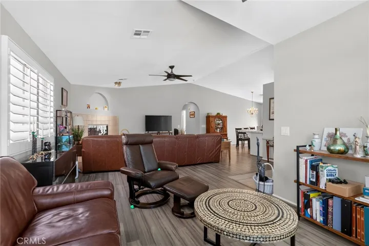 52416 Avenida Villa, La Quinta, California 92253