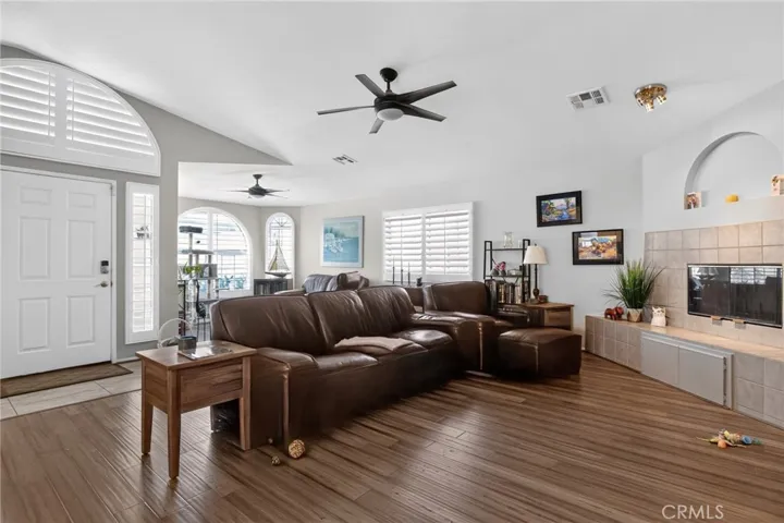 52416 Avenida Villa, La Quinta, California 92253