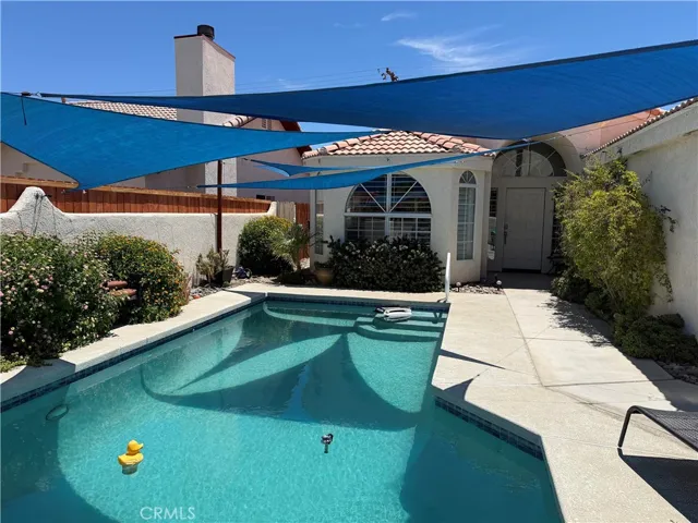 52416 Avenida Villa, La Quinta, California 92253