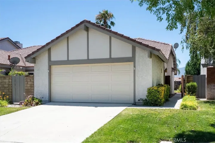 15822 Ada Street, Canyon Country, California 91387