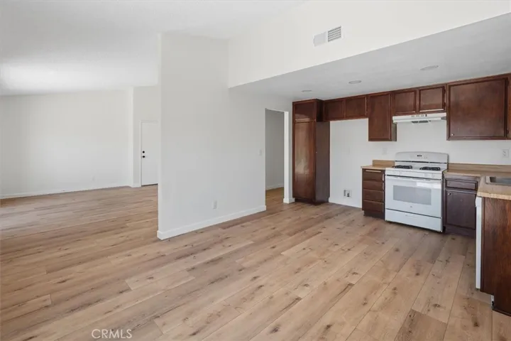 15822 Ada Street, Canyon Country, California 91387