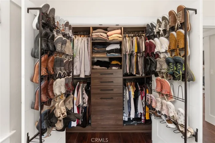 PROFESSIONAL CLOSET ORGANIZATION MASTER BEDROOM