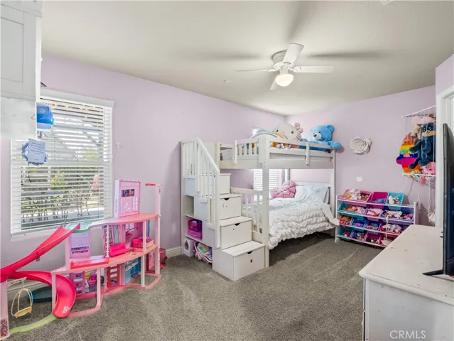 391 Rosewood, Sanger, California 93657