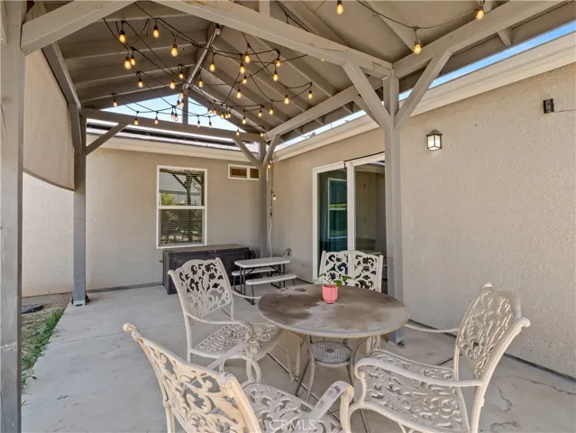 391 Rosewood, Sanger, California 93657