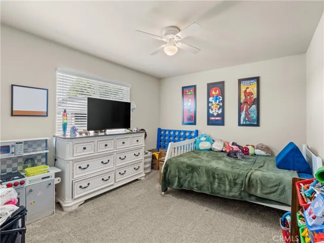 391 Rosewood, Sanger, California 93657