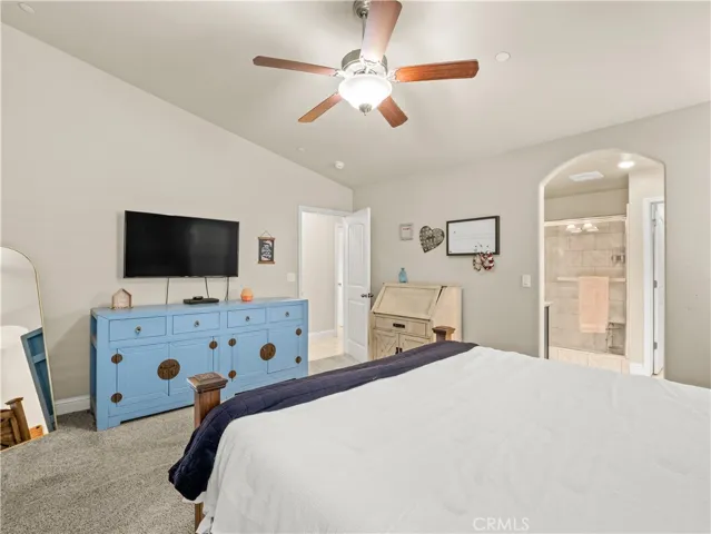391 Rosewood, Sanger, California 93657
