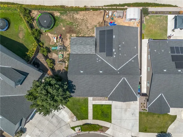 391 Rosewood, Sanger, California 93657