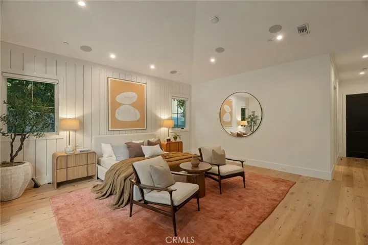 16130 Otsego Street, Encino, California 91436