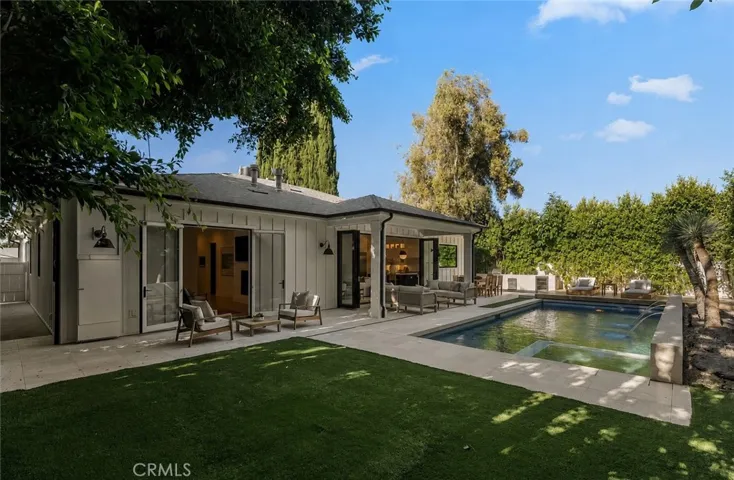16130 Otsego Street, Encino, California 91436