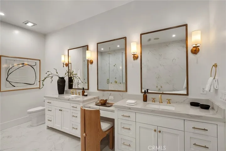 16130 Otsego Street, Encino, California 91436