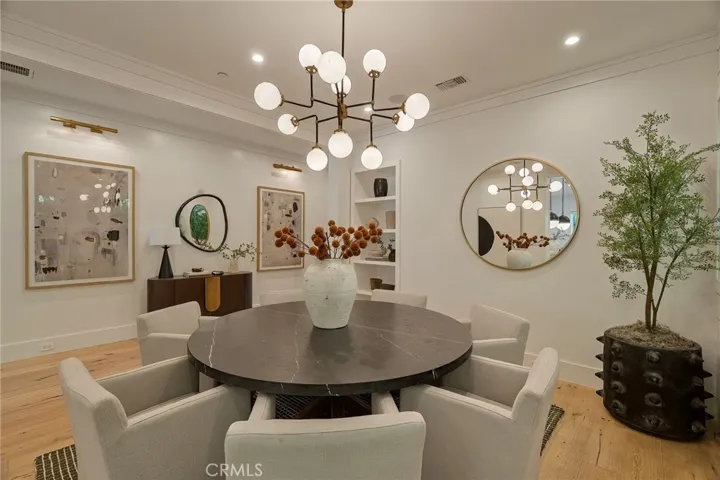 16130 Otsego Street, Encino, California 91436