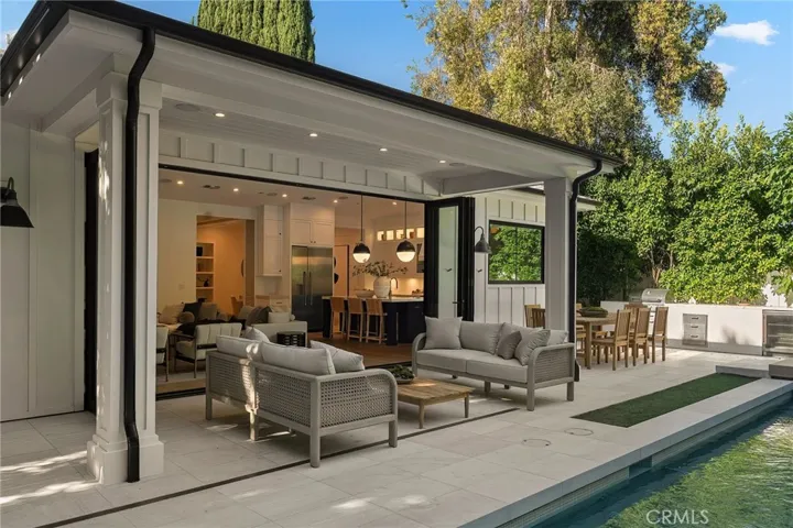 16130 Otsego Street, Encino, California 91436