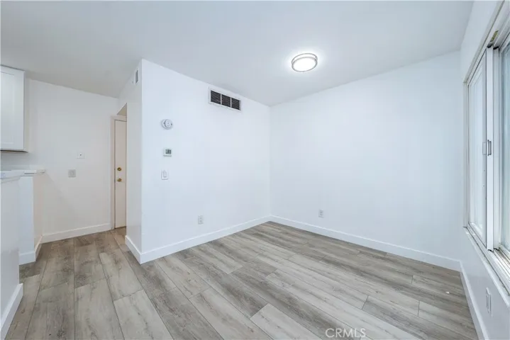 1650 S Campus Avenue 17, Ontario, California 91761
