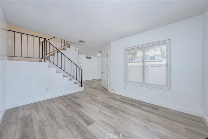 1650 S Campus Avenue 17, Ontario, California 91761