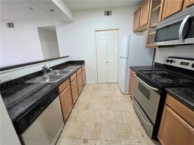 375 Central Avenue 117, Riverside, California 92507