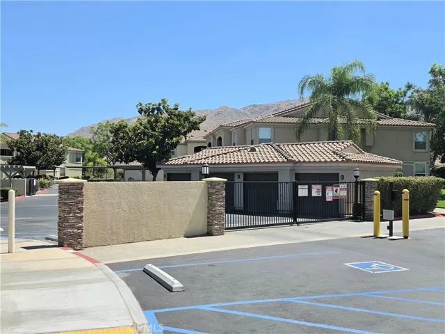 375 Central Avenue 117, Riverside, California 92507