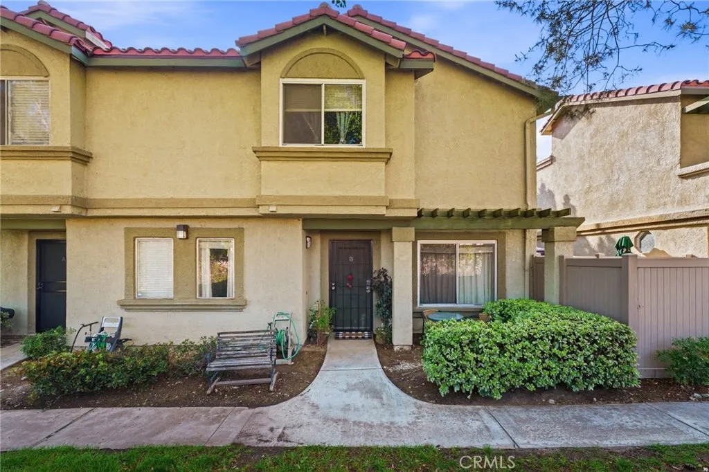 8439 Sunset Trail B