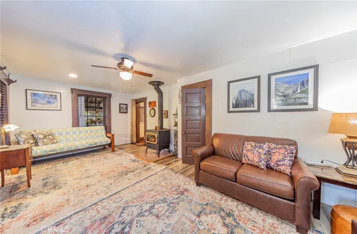 49988 Locust, Oakhurst, California 93644