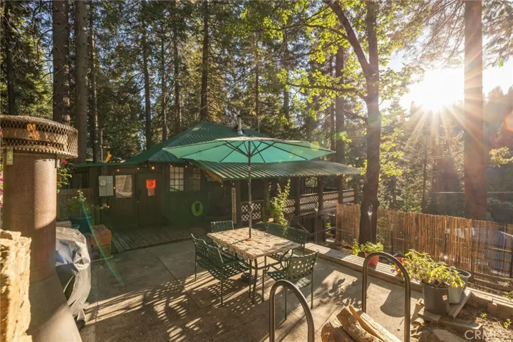 49988 Locust, Oakhurst, California 93644