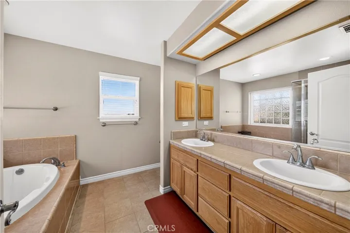 10624 Nugget, Phelan, California 92371