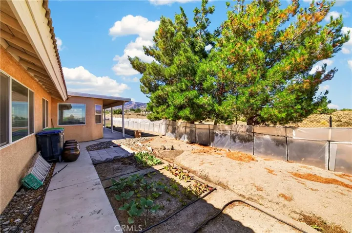10624 Nugget, Phelan, California 92371