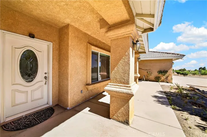 10624 Nugget, Phelan, California 92371