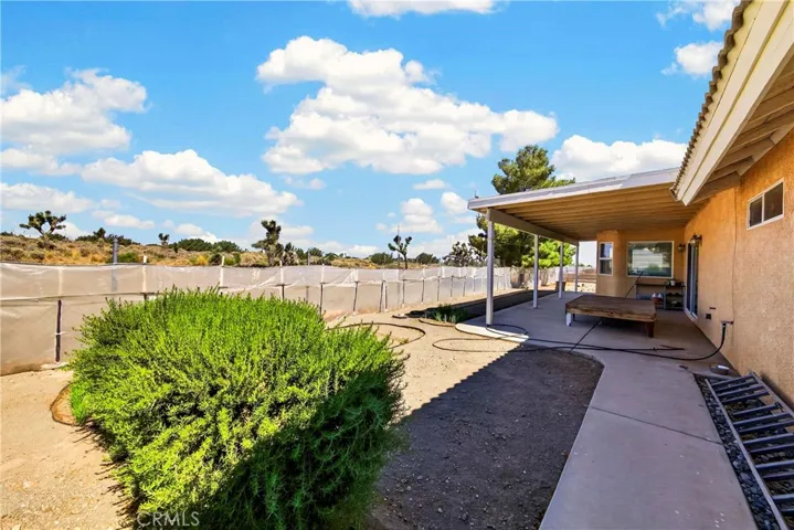 10624 Nugget, Phelan, California 92371