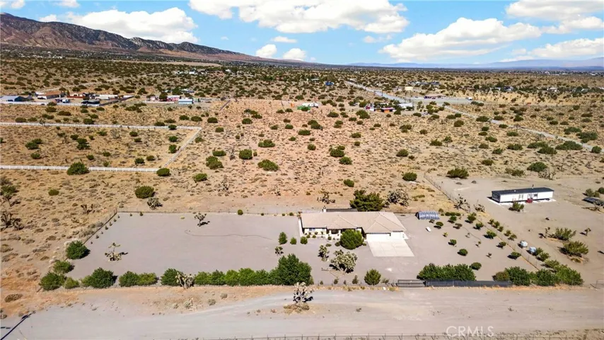 10624 Nugget, Phelan, California 92371