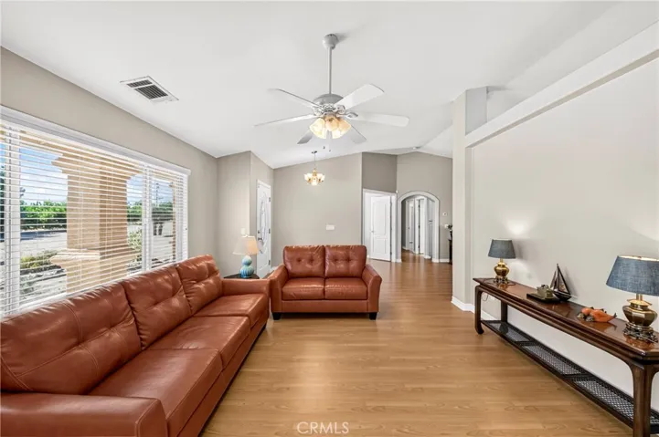 10624 Nugget, Phelan, California 92371