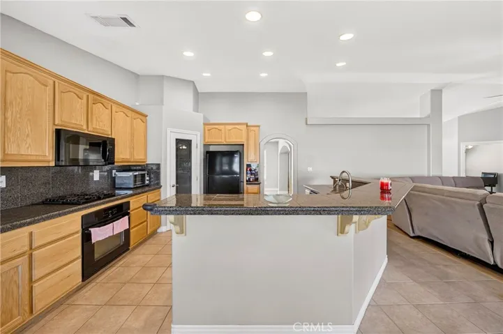 10624 Nugget, Phelan, California 92371