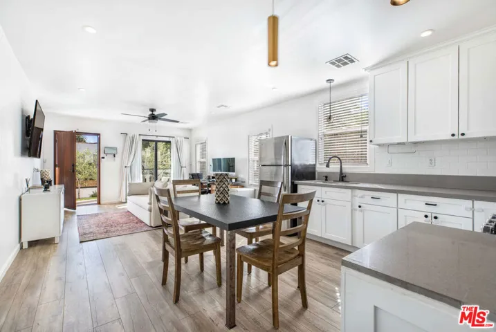 1205 N Genesee Avenue, West Hollywood, California 90046