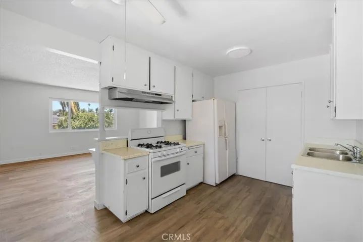 5351 Maitland Ave. Unit 3 Street, Ontario, California 91762