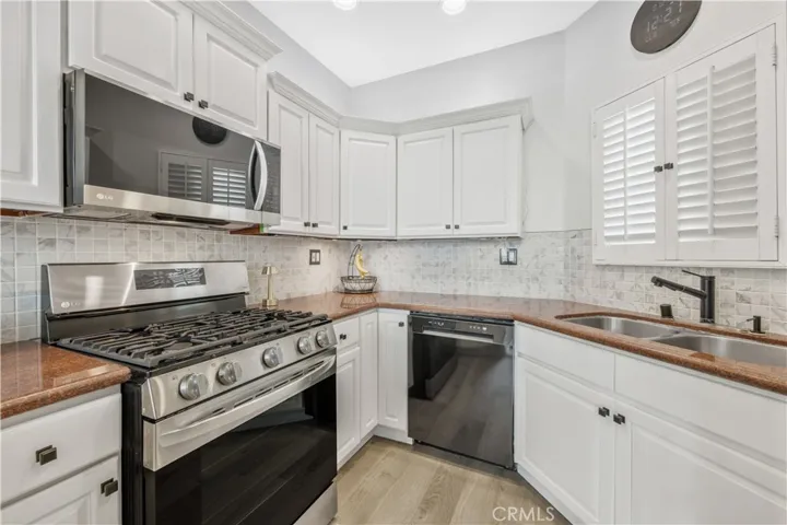 5101 Tortuga Drive 205, Huntington Beach, California 92649
