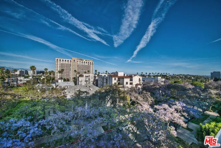 325 N Oakhurst Drive Ph2, Beverly Hills, California 90210