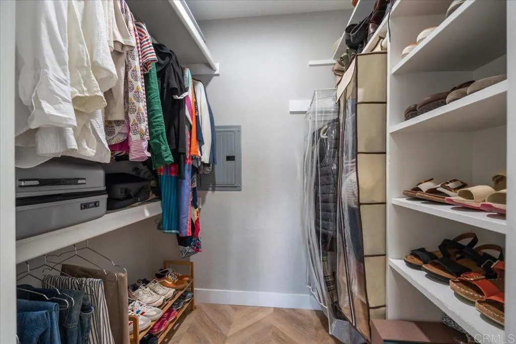 primary bedroom closet