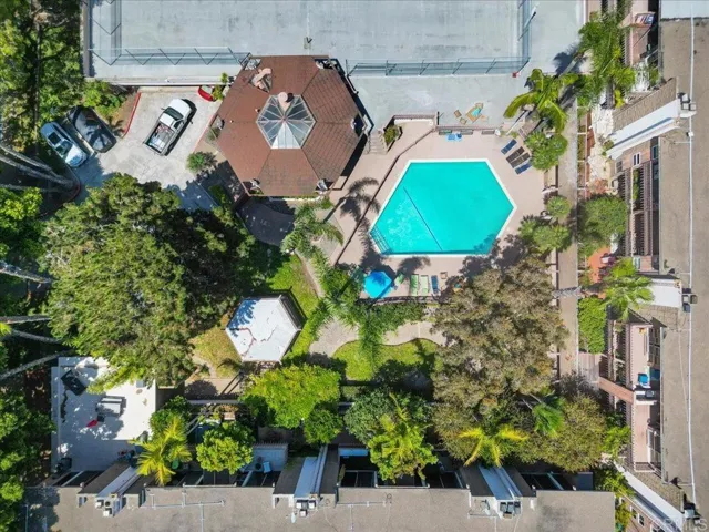 2600 Torrey Pines Road B38, La Jolla, California 92037