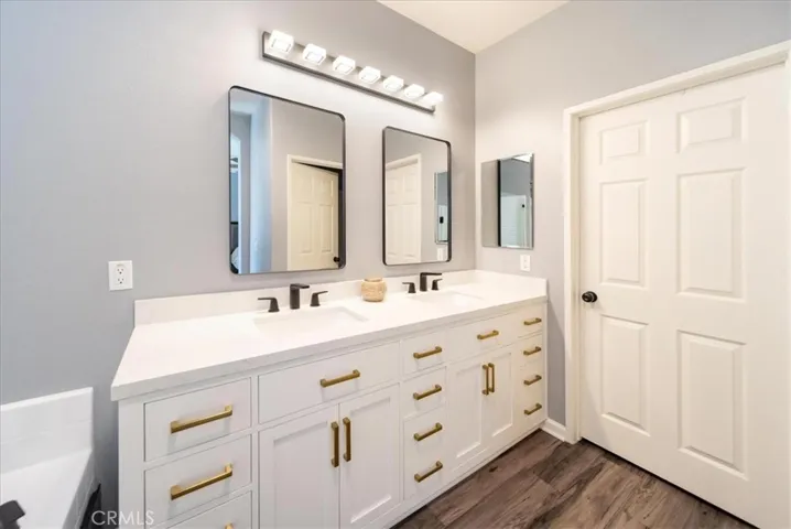 32629 Cullen Court, Winchester, California 92596